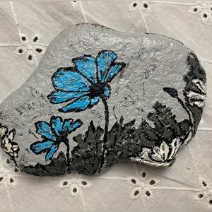 Hand-Painted Gray and Blue Floral Stone Art